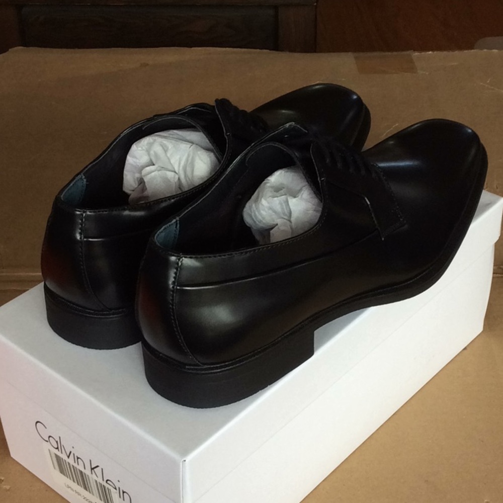 Calvin Klein Edison Smooth Black Loafer - Picture 3 of 6